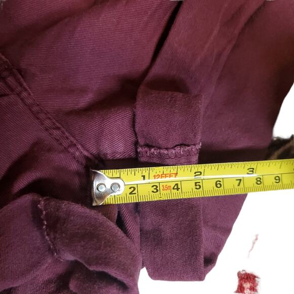 H&M Cuffed Midi Length Denim Short Shorts Maroon Red Women's Size 4 - Picture 8 of 8